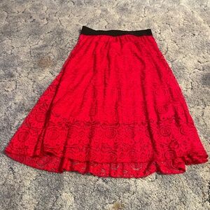 Lace midi skirt